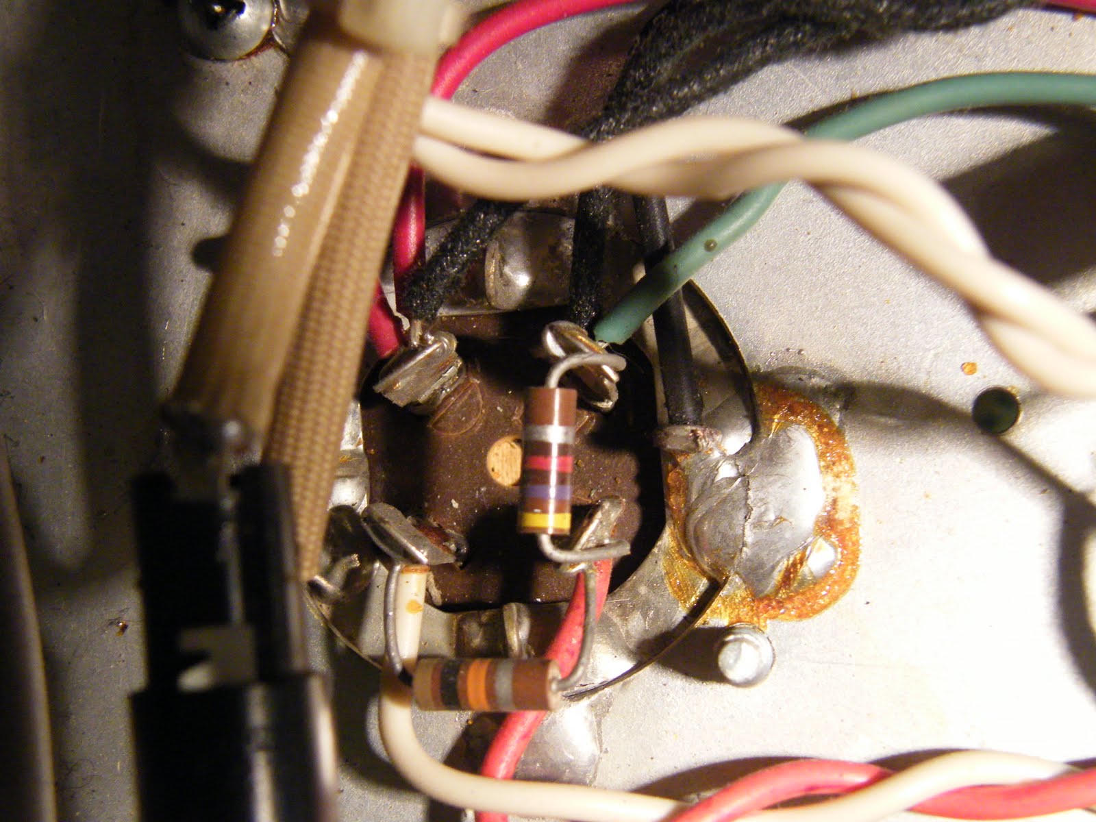 photo of
                    original cap can wiring
