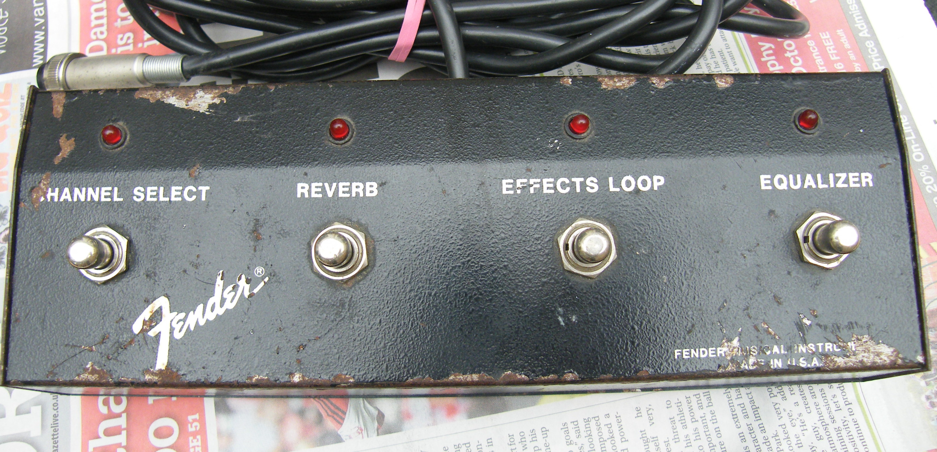 Footswitch for London Reverb and solid-state Showman
        amps